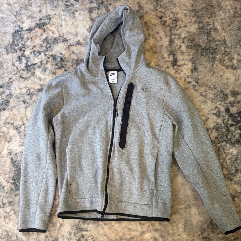 NIKE grey and black men’s zip up